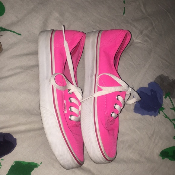 Vans - Picture 2 of 3